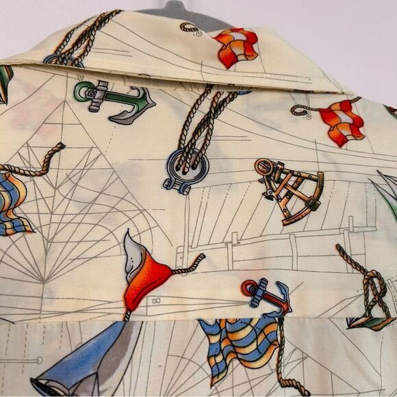 Pacific Legend Voyage Ivory Cotton Men's Hawaiian Shirt - Picture 9 of 13